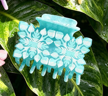 Load image into Gallery viewer, The Hawaiian Quilt Hair Claw Collection