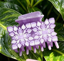 Load image into Gallery viewer, The Hawaiian Quilt Hair Claw Collection