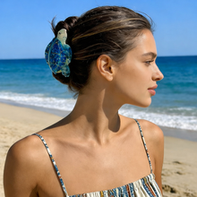 Load image into Gallery viewer, Sea Turtle Hair Claw
