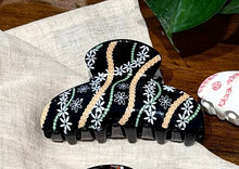 Load image into Gallery viewer, Aloha Fashion Hair Claw

